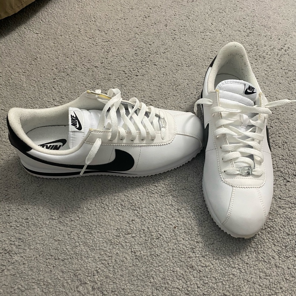 Size 11 Nike